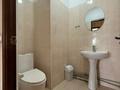 2-комнатная квартира · 69.5 м² · 16/17 этаж, мкр Мамыр-1 29 за 300 000 ₸ в Алматы, Ауэзовский р-н — фото 15