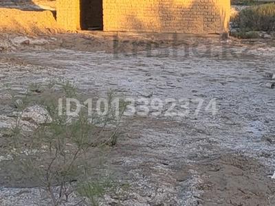 Жер телімі · 800 сотық, Байтерек 3 20 коше 4 уй — Байтерек 3 20 коше 4 уй, бағасы: 2.8 млн ₸ в 