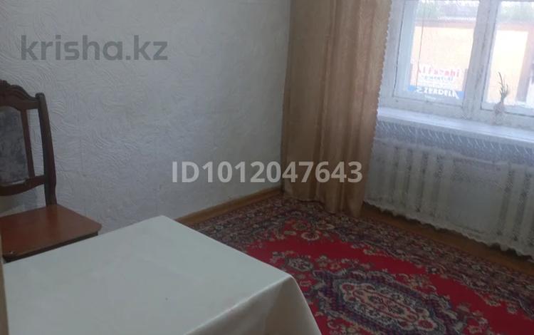 1-комнатная квартира · 18 м² · 5/5 этаж, ул. Хиуаз Доспановой 58 за 75 000 ₸ в Уральске — фото 2