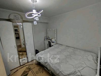3-бөлмелі пәтер · 50 м² · 1/5 қабат, Михаэлиса 6 — гастроном Горизонт, бағасы: 19.6 млн ₸ в Усть-Каменогорске