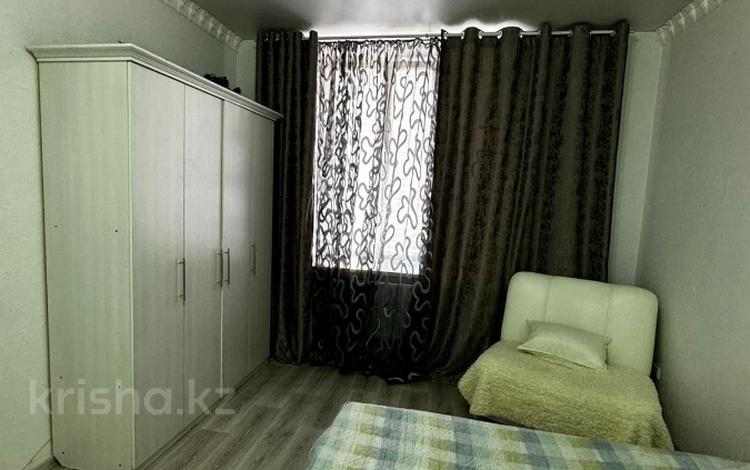 1-комнатная квартира, 43.3 м², 1/9 этаж, Камзина 41/1 за 17.5 млн 〒 в Павлодаре — фото 3