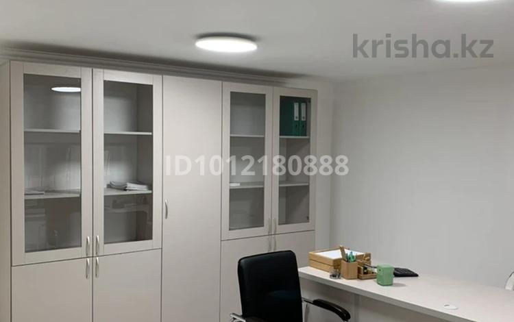 Свободное назначение, офисы, салоны красоты, образование · 170 м² за 125 млн ₸ в Алматы, Алмалинский р-н — фото 2