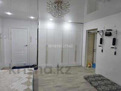 2-бөлмелі пәтер · 54 м² · 3/5 қабат, Юность 45, бағасы: 20 млн ₸ в Семее