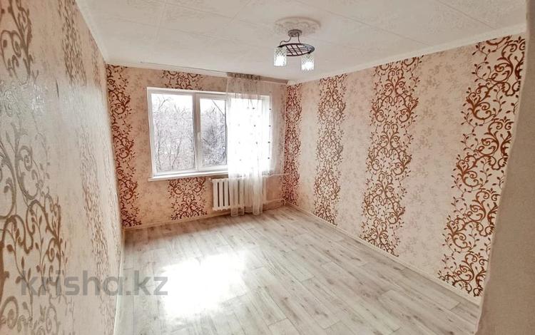 1-комнатная квартира, 17 м², 4/4 этаж, мкр №7 за 11.3 млн 〒 в Алматы, Ауэзовский р-н — фото 2