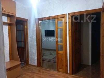 3-комнатная квартира · 60 м² · 1/4 этаж, 8-й микрорайон, Мангелдина 39 за 200 000 ₸ в Шымкенте, Туран р-н
