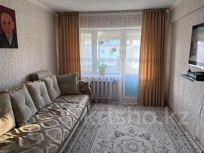 Пәтерлер в Акмолинской обл.: 3-бөлмелі пәтер · 58 м² · 4/4 қабат, Алтын казык 2, бағасы: 12 млн 〒 3-бөлмелі пәтер · 58 м² · 4/4 қабат, Алтын казык 2, бағасы: 12 млн 〒 в Косшы