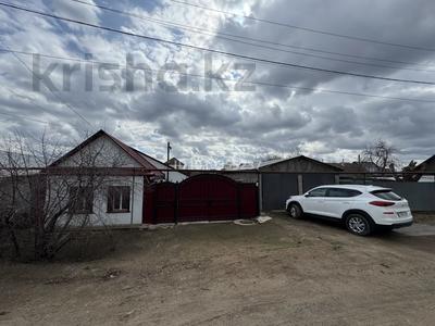 Отдельный дом · 4 комнаты · 80 м² · 7 сот., мкр Омега, Краснодарская 14 — Алтын Алма за 18 млн ₸ в Уральске