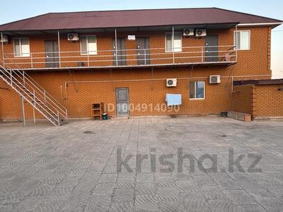 Отдельный дом · 5 комнат · 200 м², Шугыла 10 за 450 000 〒 в Жанаозен