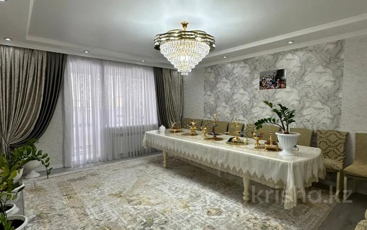 4-комнатная квартира · 145 м² · 2/9 этаж, мкр. Алтын орда 11т за 53.5 млн 〒 в Актобе — фото 2