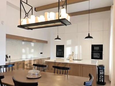 Отдельный дом · 7 комнат · 500 м² · 10 сот., Райымбек батыра за 800 млн ₸ в Астане
