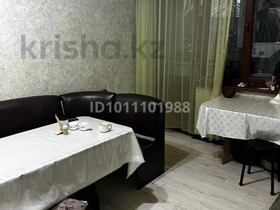 3-комнатная квартира · 130 м² · 15 этаж, мкр Шугыла, Жуалы 8 за 300 000 ₸ в Алматы, Наурызбайский р-н