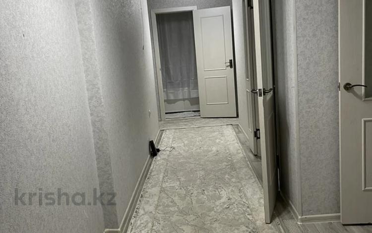 3-комнатная квартира · 55 м² · 1/5 этаж, мкр Бозарык — 146 мектеп за 150 000 ₸ в Шымкенте, Абайский р-н — фото 2
