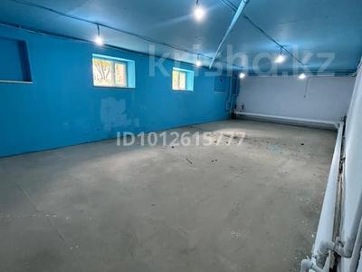 Свободное назначение, офисы, склады, салоны красоты, бани, гостиницы и зоны отдыха, фитнес и спорт, образование, кабинеты и рабочие места, студии · 192 м² за 300 000 ₸ в Актобе
