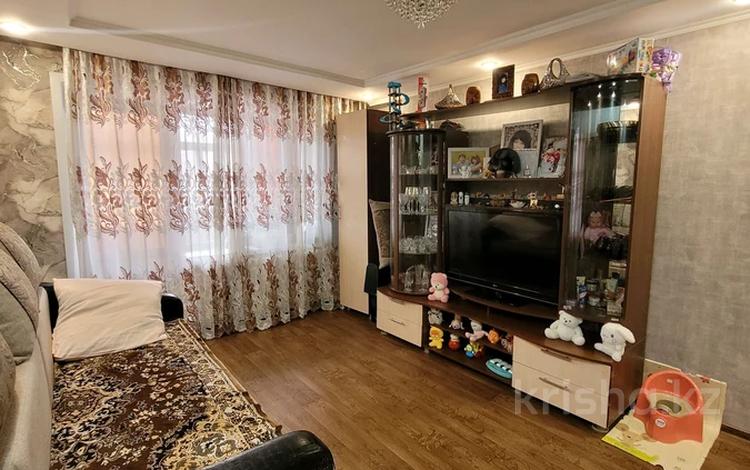 2-комнатная квартира · 48 м² · 2/10 этаж, Назарбаева — район маг " Айгуль" за 22 млн ₸ в Павлодаре — фото 2