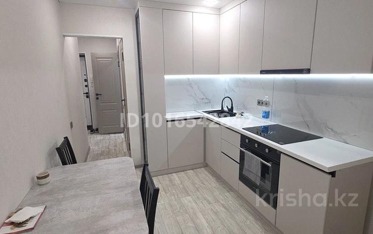 2-комнатная квартира · 56 м² · 9/10 этаж, Жамакаева 77 за 200 000 ₸ в Семее — фото 2