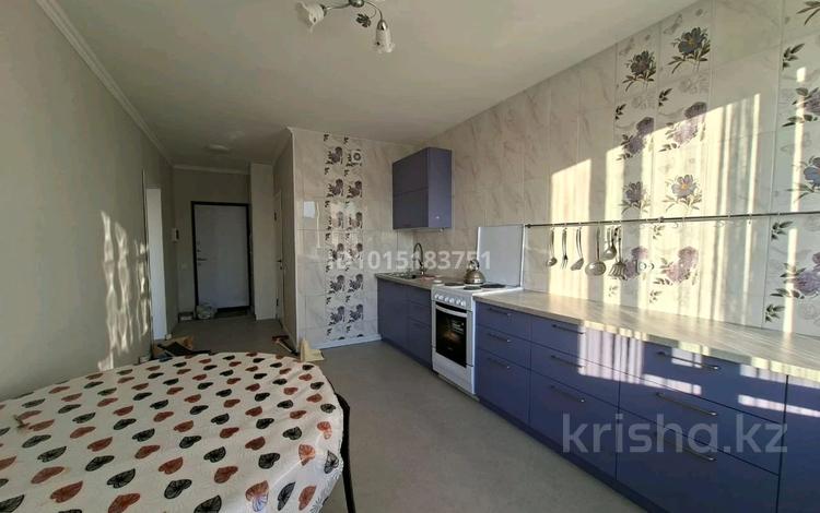 1-комнатная квартира · 43 м² · 9/9 этаж, мкр Кайрат 153/68 — Бухтарминская за 200 000 ₸ в Алматы, Турксибский р-н — фото 2