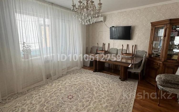 3-комнатная квартира · 92.7 м² · 4/12 этаж, 33-й мкр 21 за 22 млн ₸ в Актау — фото 2
