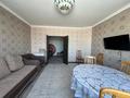 2-комнатная квартира · 65 м² · 8/9 этаж, мкр Юго-Восток, Шахтеров 31а за 27 млн ₸ в Караганде, Казыбек би р-н — фото 2