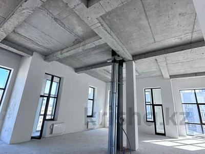 3-комнатная квартира · 112.6 м² · 7/7 этаж, Аманжолова 22 за 93 млн 〒 в Астане, Алматы р-н