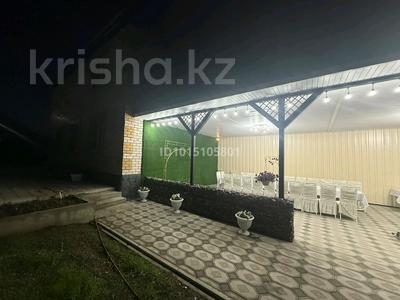 Жеке үй · 5 бөлме · 180 м² · 10 жүзд., Альфараби, бағасы: 100 млн ₸ в Усть-Каменогорске