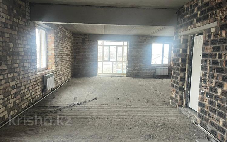 3-комнатная квартира, 83 м², 2/4 этаж, Гоголя 239 за 34 млн 〒 в Павлодаре — фото 6