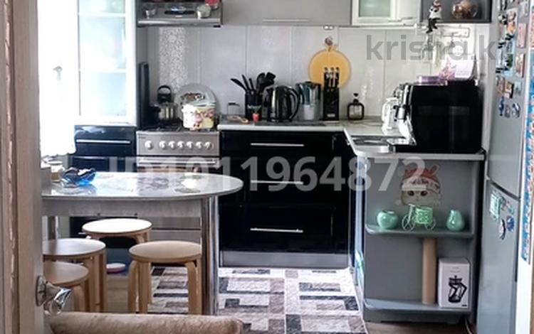 2-бөлмелі пәтер · 42 м² · 2/2 қабат, мкр Михайловка , Седова 7 — 80 Аптека, бағасы: 15 млн ₸ в Караганде, Казыбек би р-н — фото 2