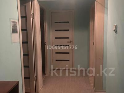 3-бөлмелі пәтер, 71 м², 4/5 қабат, 27-й мкр 17, бағасы: 20 млн 〒 в Актау, 27-й мкр