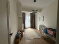 4-комнатная квартира · 105 м² · 2/10 этаж, Кабанбай Батыра 15 за 120 млн ₸ в Алматы, Медеуский р-н — фото 6