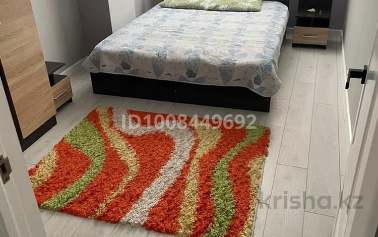 2-комнатная квартира · 64 м² · 1/9 этаж, мкр Нуртас, Мкр.Нуртас 1/2 блок 1 — Остановка стандарт сити , автобусы 56 , 114 за 200 000 〒 в Шымкенте, Каратауский р-н — фото 2