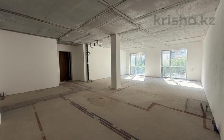 4-комнатная квартира · 145 м² · 1/3 этаж, Микрорайон Мирас 115 за 285 млн ₸ в Алматы, Бостандыкский р-н — фото 2