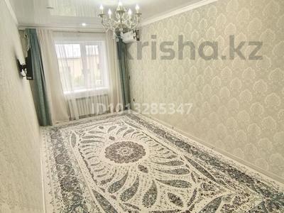 2-комнатная квартира · 60 м² · 5/5 этаж, мкр Северо-Восток 15/3 — Рынок Аяжан за 170 000 ₸ в Уральске