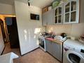 2-бөлмелі пәтер · 44 м² · 2/5 қабат, 13-шағынаудан, бағасы: 9.5 млн ₸ в Караганде, Алихана Бокейханова р-н — фото 2