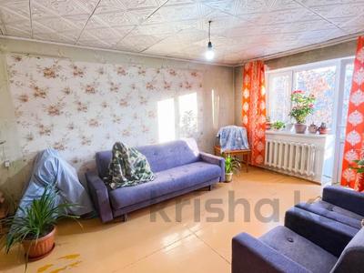 1-комнатная квартира · 30.6 м² · 3/3 этаж, жетысу 10 за 9.5 млн 〒 в Талдыкоргане, мкр Жетысу