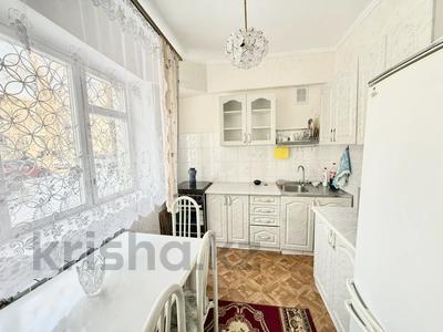 3-комнатная квартира · 70 м² · 1/5 этаж, Манаса — Мынбаева за 58 млн ₸ в Алматы, Бостандыкский р-н