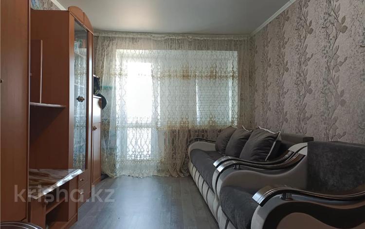 2-бөлмелі пәтер · 40.7 м² · 5/5 қабат, Пришахтинск, 21й микрорайон, бағасы: 11 млн ₸ в Караганде, Алихана Бокейханова р-н — фото 2