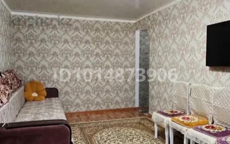 3-комнатная квартира · 57.3 м² · 5/5 этаж, Майкудук, 12й микрорайон 30 за 12 млн ₸ в Караганде, Алихана Бокейханова р-н — фото 17