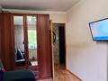 3-комнатная квартира · 57.3 м² · 5/5 этаж, Майкудук, 12й микрорайон 30 за 12 млн ₸ в Караганде, Алихана Бокейханова р-н — фото 3