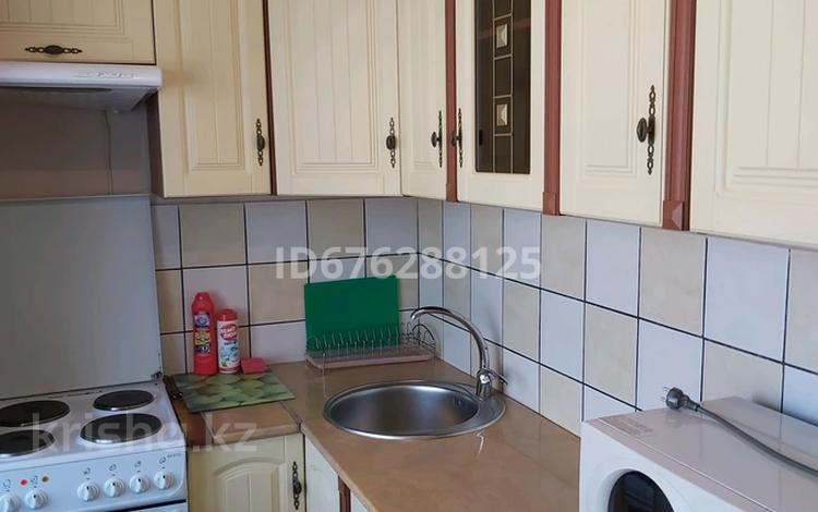 2-комнатная квартира · 48 м² · 3/5 этаж, Пристань, Кабанбай Батыра 72 за 160 000 ₸ в Усть-Каменогорске — фото 2