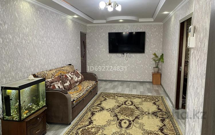 4-комнатная квартира · 78.3 м² · 1/5 этаж, 11-й микрорайон, 11-й микрорайон 231/33 за 28.5 млн 〒 в Шымкенте, Енбекшинский р-н — фото 2