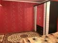 1-комнатная квартира, 32 м², 3/4 этаж посуточно, Мкр Жетысу — Кабанбай батыра за 6 000 〒 в Талдыкоргане — фото 3
