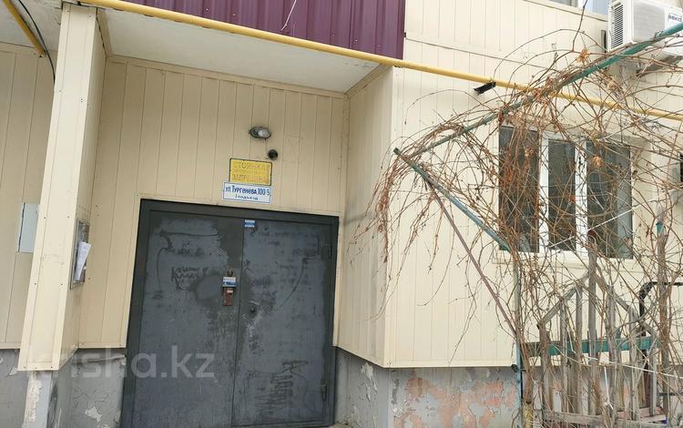 1-комнатная квартира · 40 м² · 1/5 этаж, мкр 5, Тургенева 100/5 — Школа #19 за 90 000 ₸ в Актобе — фото 2