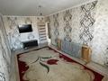 2-бөлмелі пәтер · 60 м² · 5/5 қабат, Абая 6а, бағасы: 10 000 ₸ в Кентау — фото 2