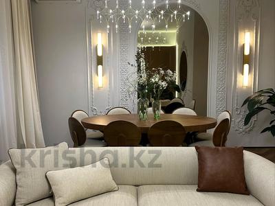 4-комнатная квартира · 140 м² · 4/7 этаж, Акмешит 19/1 за 142 млн 〒 в Астане, Есильский р-н