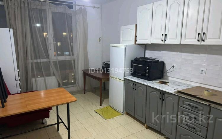 2-бөлмелі пәтер · 65 м², мкр Шугыла 340/36, бағасы: 250 000 ₸ в Алматы, Наурызбайский р-н — фото 2