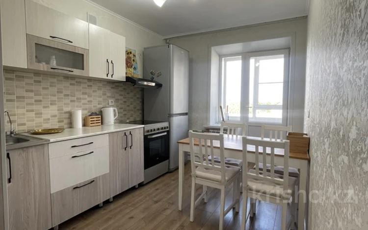 2-комнатная квартира · 54 м² · 5/9 этаж, Крылова 66 — Пр. Победы (р-н парка им. К. Кайсенова) за 300 000 ₸ в Усть-Каменогорске — фото 2