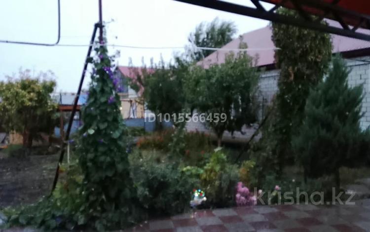 Жеке үй · 5 бөлме · 196 м² · 10 жүзд., Мухтар Ауэзов — Пересечение арыстанова ( до юбилейной), бағасы: 65 млн ₸ в Аксае — фото 2