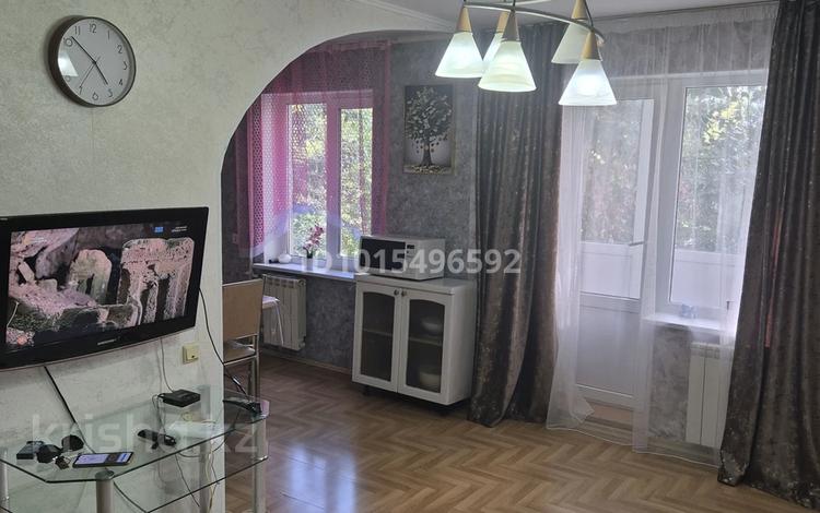 2-комнатная квартира · 50 м² · 3/5 этаж, Габдуллина 1 за 15 000 ₸ в Астане, р-н Байконур — фото 2