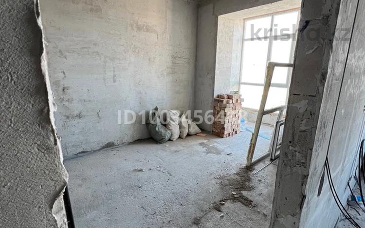 3-комнатная квартира · 68.8 м² · 6/6 этаж, Майкудук, Алихан Бокейхан 456/2 — Голубые Пруды за 26.5 млн 〒 в Караганде, Алихана Бокейханова р-н — фото 2