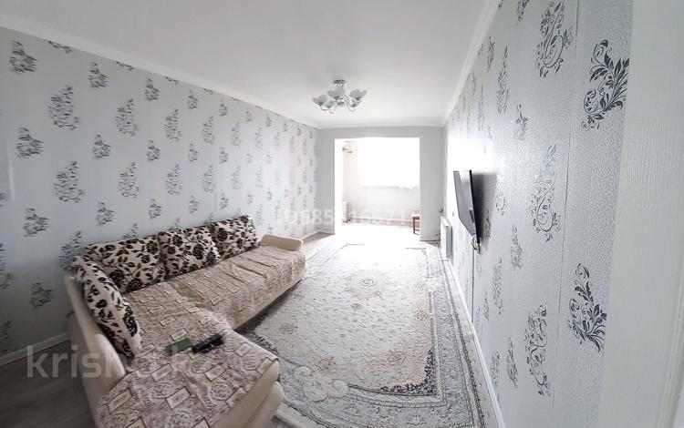 3-комнатная квартира · 70 м² · 5/5 этаж, 14-й мкр 4 — Нейрон за 19 млн ₸ в Актау — фото 2