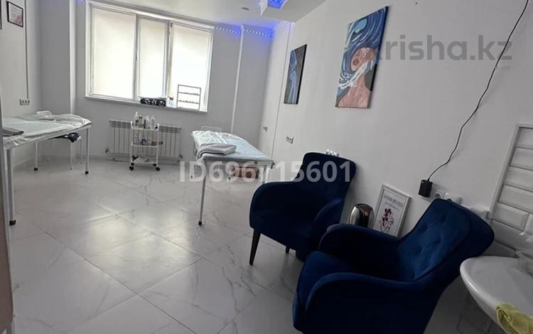 Сұлулық салондары • 30 м², бағасы: 125 000 〒 в Астане, Есильский р-н — фото 2